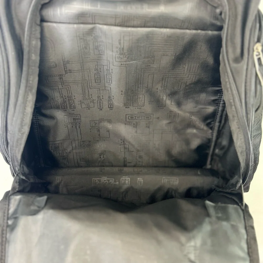 OGIO Mercur Laptop Backpack – Black | Wilson & Company Edition | PRISTINE
